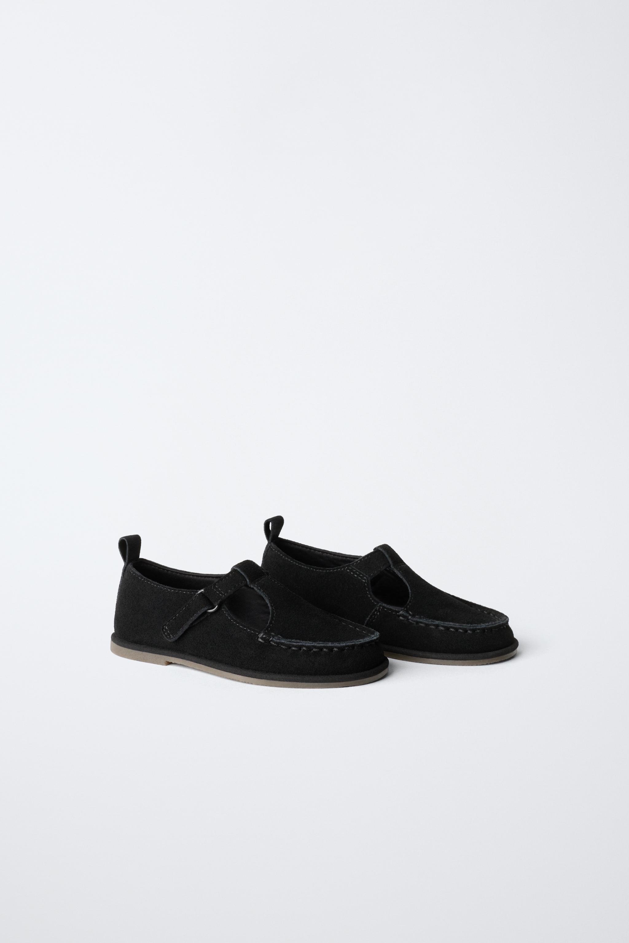 LEATHER T-STRAP SHOES